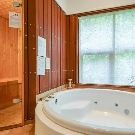 Holiday home Kystvejen I